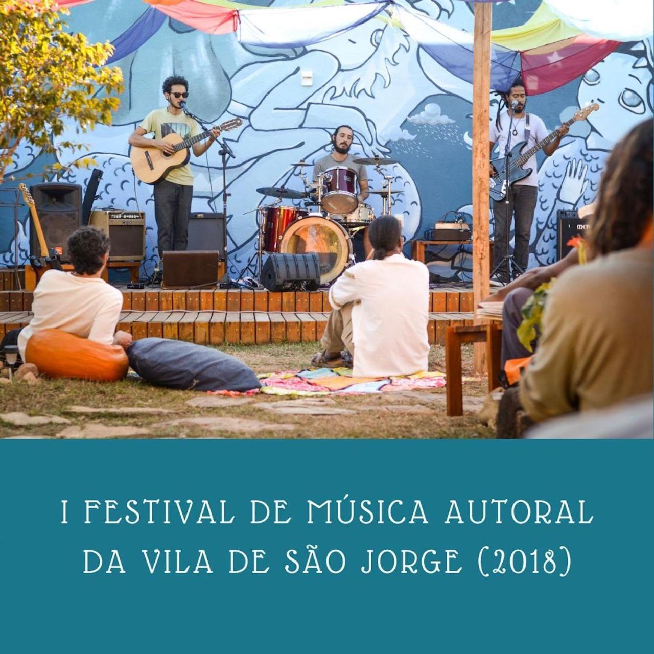 Shanti - Hospedaria Na Vila De Sao Jorge Екстер'єр фото